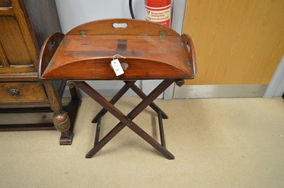 Lot 621 - Butler's tray on stand.