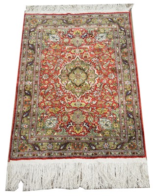 Lot 655 - Fine silk rug