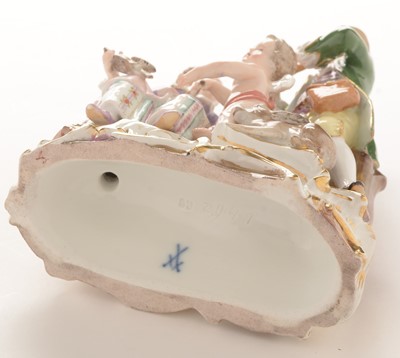 Lot 513 - Meissen group cupid and figures