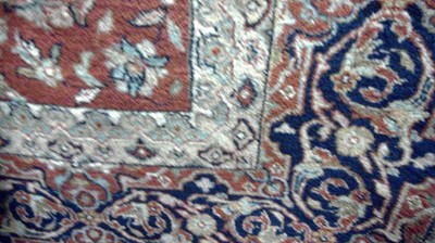 Lot 576 - Esfahan carpet