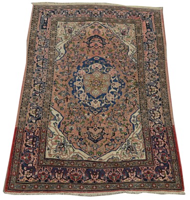 Lot 598 - Isfahan rug