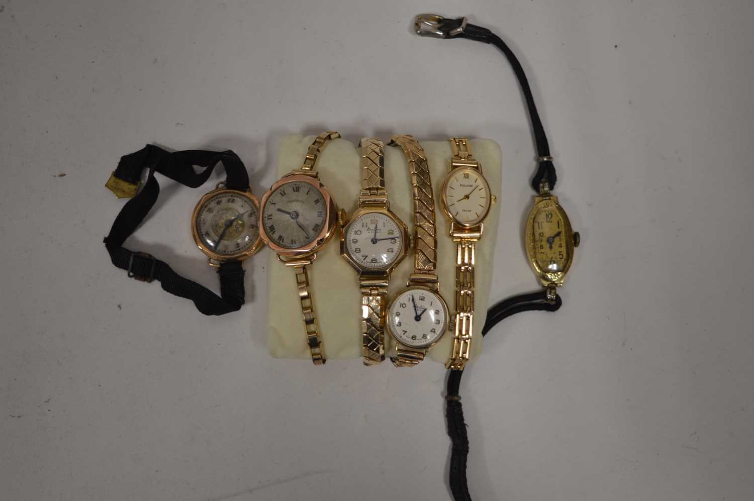 Lot 75 - Six cocktail watches