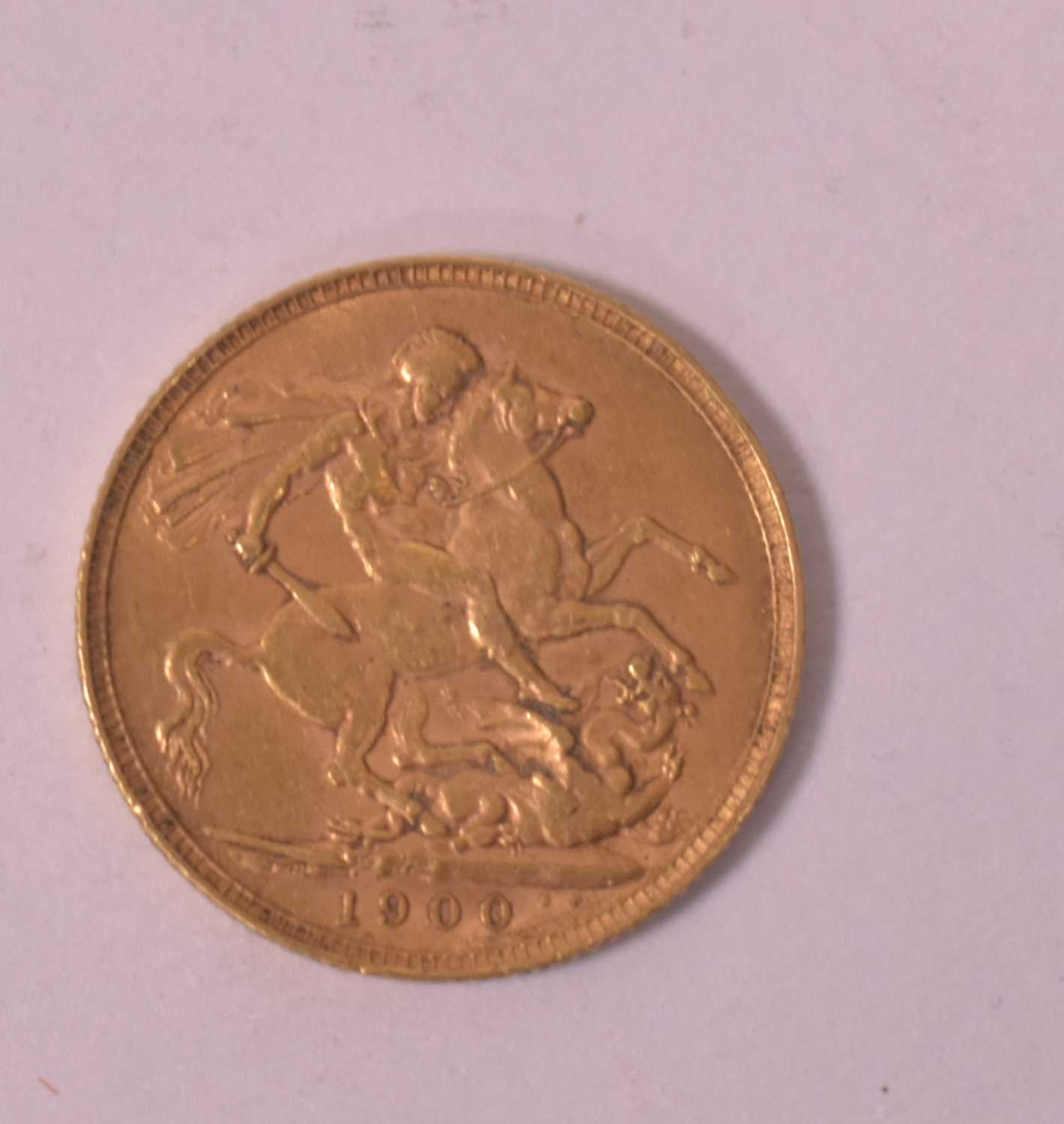 Lot 3 - Gold sovereign