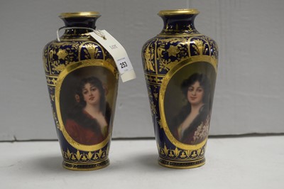 Lot 253 - Pair of Vienna vases