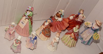 Lot 292 - Mixed figurines mostly Royal Doulton