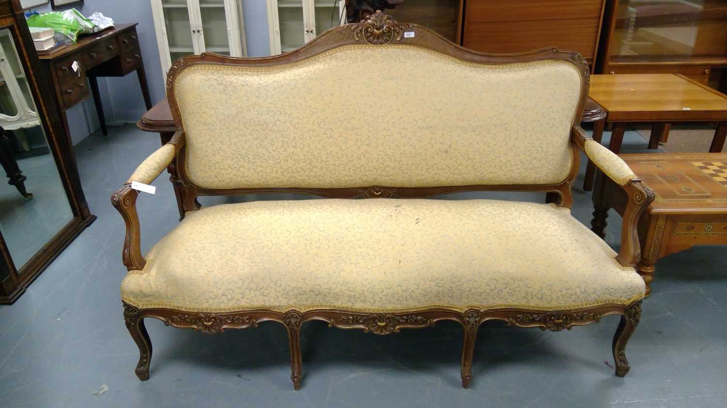 Lot 651 - 20th Century French canape
