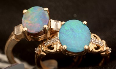 Lot 46 - Two opal doublet rings