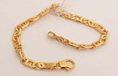 Lot 61 - 9ct yellow gold bracelet