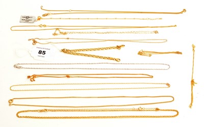 Lot 85 - 9ct gold fine link necklaces and a bracelet
