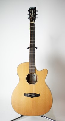 Lot 754 - Tanglewood TSF CE N Guitar