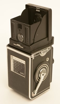 Lot 944 - A Rolleiflex camera.