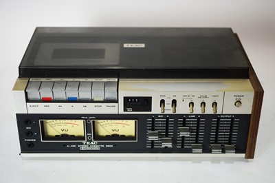 Lot 817 - A Teac A 450 Stereo Cassette deck