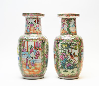 Lot 597 - Pair of Chinese famille rose