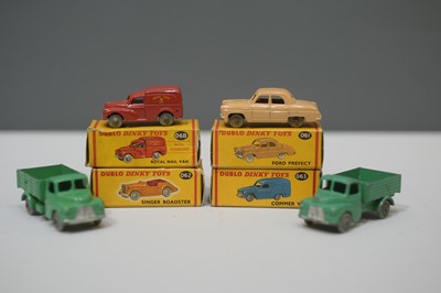 Lot 1274 - Four Dublo Dinky boxed toy vehicles.