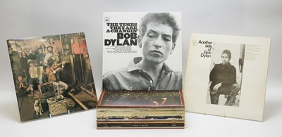 Lot 897 - Bob Dylan LPs