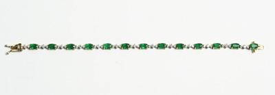 Lot 39 - Emerald and diamond bracelet