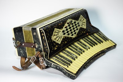 Lot 684 - Scandalli 'Scott Wood Four' accordion