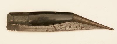 Lot 969 - A 19th Century Spanish navaja folding knife