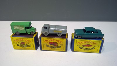 Lot 1189 - 'Matchbox' series vehicles (3).