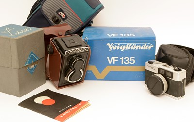 Lot 887 - Two cameras.