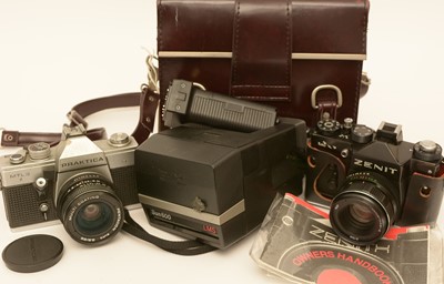 Lot 872 - Three cameras.