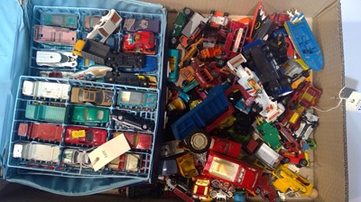 Lot 1135 - A box of miscellaneous diecast cars including Matchbox Series