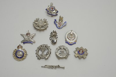 Lot 1029 - Sweetheart brooches