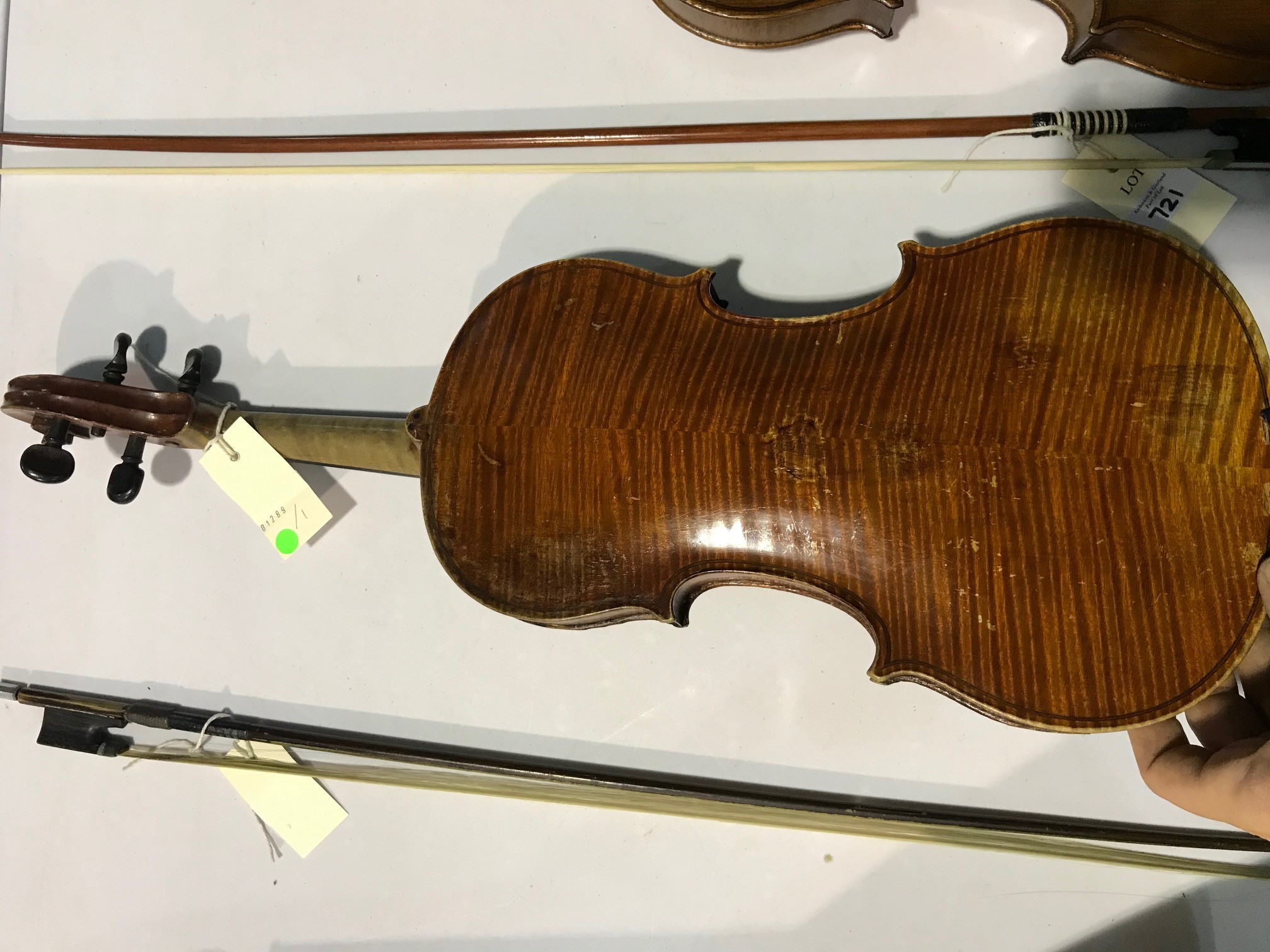 Lot 724 Scottish Violin by Thomas Craig, Aberdeen