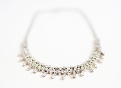 Lot 40 - A diamond fringe necklace