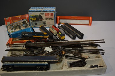 Lot 1179 - Hornby Railways Flying Scotsman, Intercity 125; and various other items.