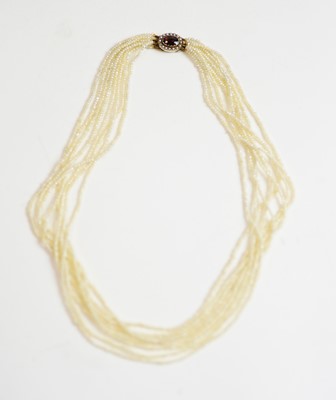 Lot 1 - Victorian seed pearl necklace with garnet