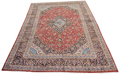 Lot 697 - Kashan carpet