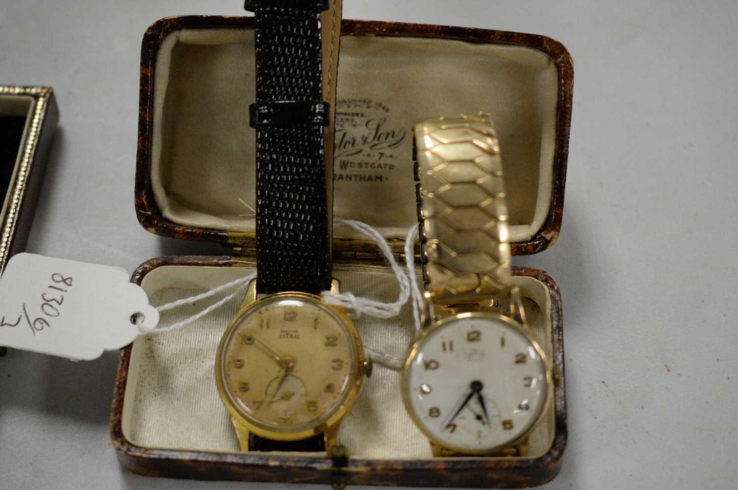 Lot 186 - Smiths De Luxe gold cased wristwatch and another