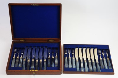 Lot 172 - Set of twelve Victorian knives and forks with agate handles