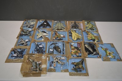 Lot 1293 - Plastic models