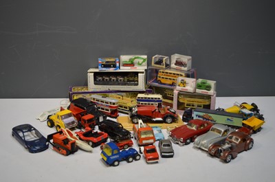 Lot 1301 - Boxed and unboxed diecast models