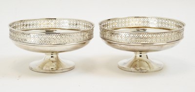 Lot 127 - A pair of silver tazza dishes
