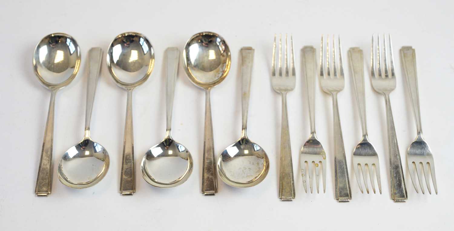 Lot 101 - Set of six silver spoons and forks