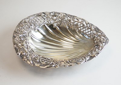 Lot 131 - Atkin Brothers shell shaped silver dish