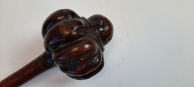 Lot 764 - Fiji throwing club i ula tavatava.