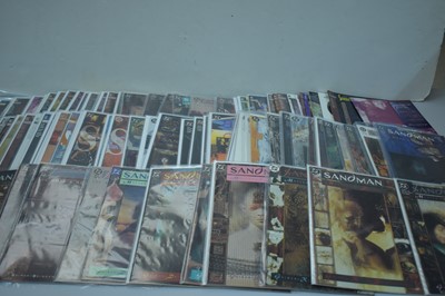 Lot 1426 - The Sandman and subsequent issues; and Sandman Mystery Theatre and Special Series.