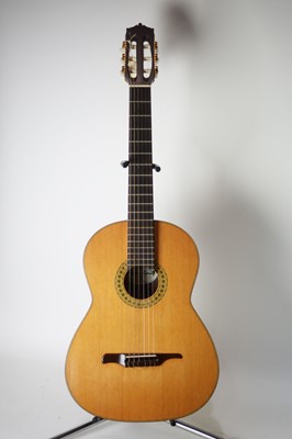 Lot 124A - Antonio Lamaq SD P2 classical guitar cased