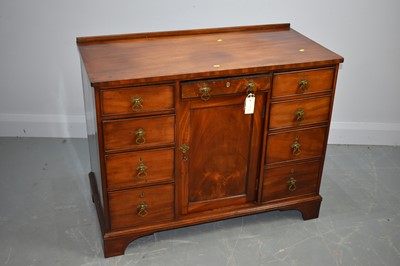 Lot 464 - Early Victorian mahogany desk