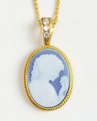 Lot 55 - Carved stone cameo and diamond pendant