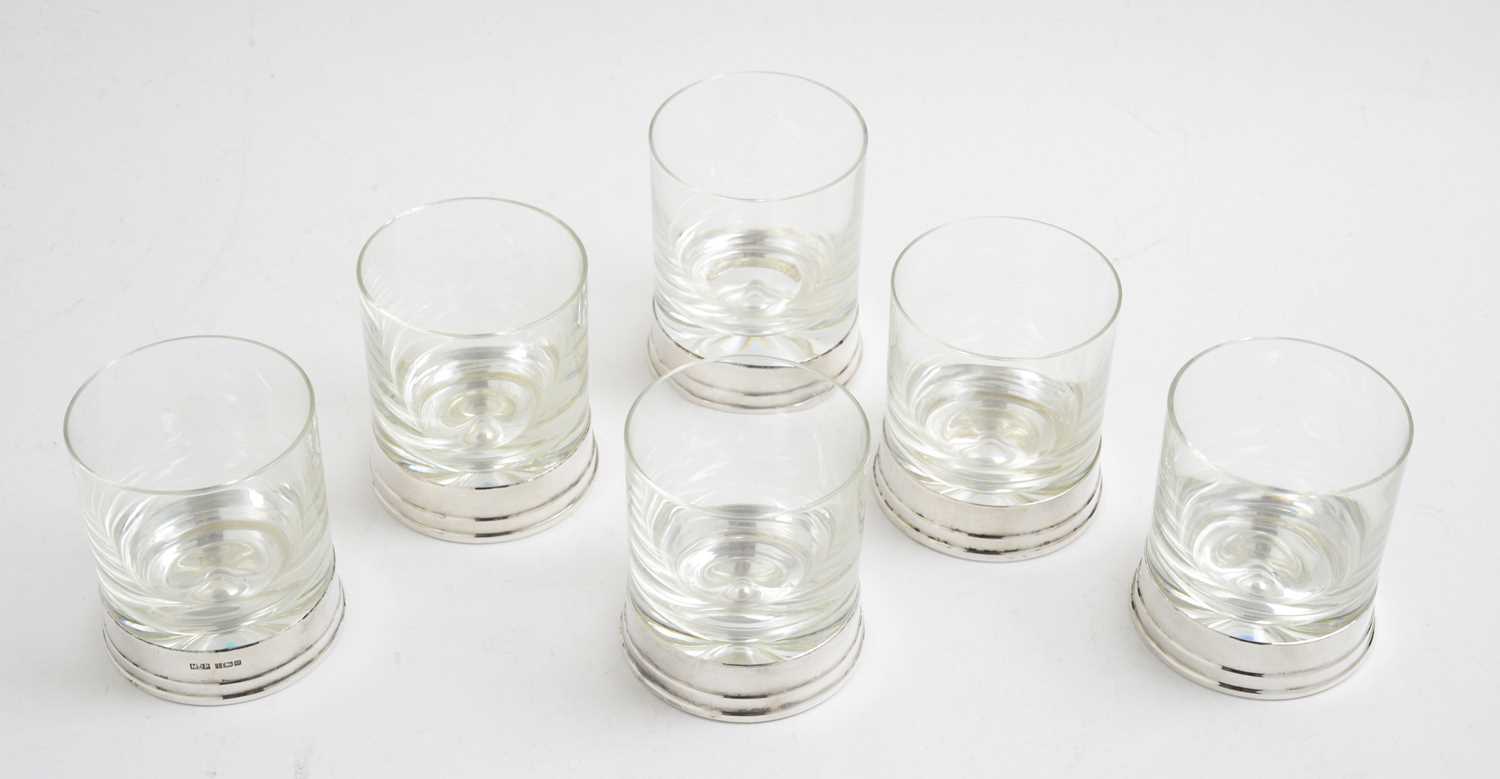 Lot 113 - Set of six tumbler glasses with silver bases