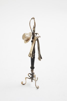 Lot 194 - Miniature hat and coat stand