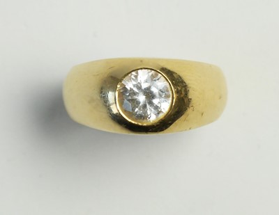 Lot 20 - Gentleman's solitaire diamond ring