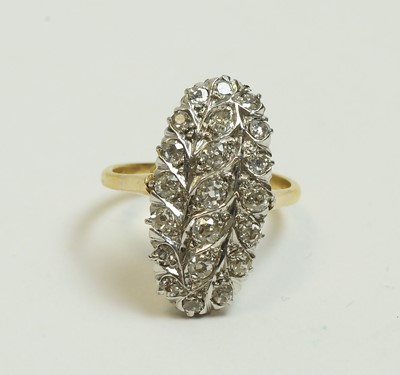 Lot 16 - Victorian diamond dress ring