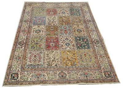 Lot 722 - Tabriz carpet