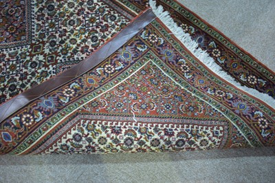 Lot 724 - Bidjar runner